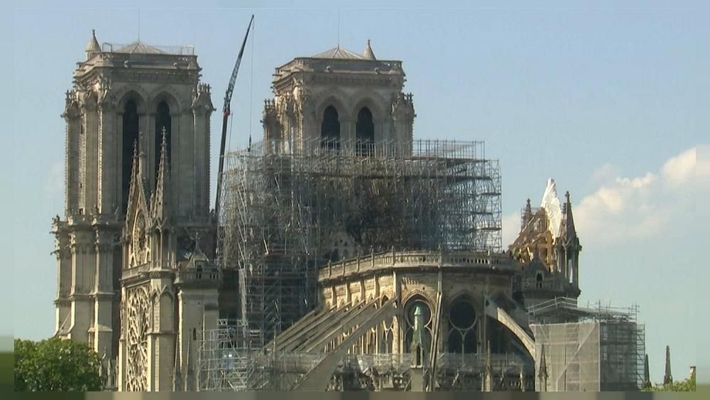 Восстановление Нотр-Дама в Париже