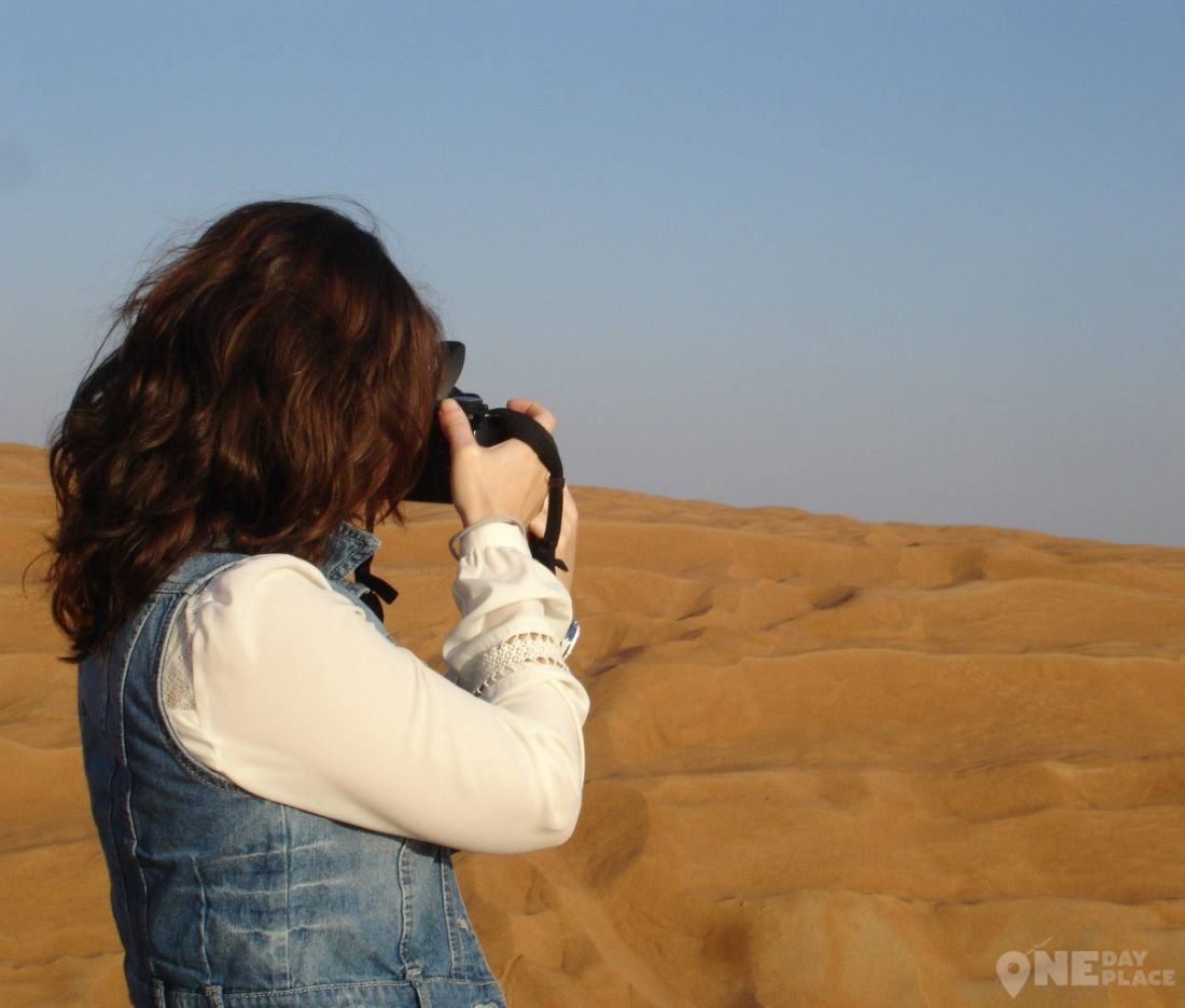 Фотограф в пустыне
